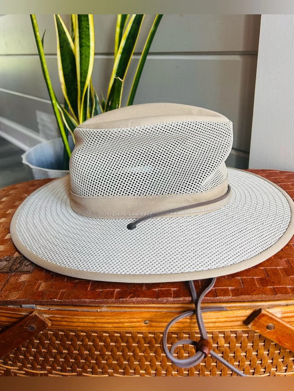Henschel Hat Co USA Safari Sun Breezer Hat Mesh Crown Wide Brim Khaki Outdoor L